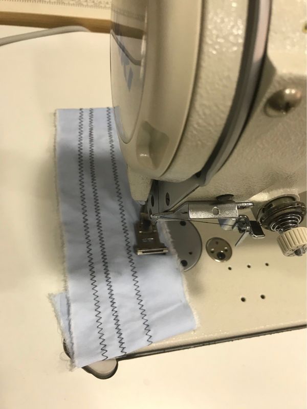 JUKI Zigzag 250W Secondhand Sewing Machine High Speed 0.25CBM Volume
