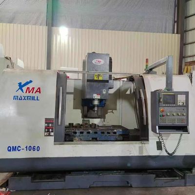 Second Hand 3 Axis CNC Milling Machine Center Class C3 Precision Screw