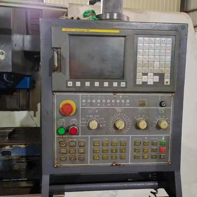 Second Hand 3 Axis CNC Milling Machine Center Class C3 Precision Screw